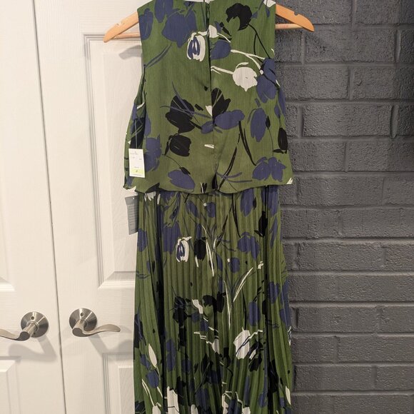 Taylor Green Floral Tiered Pleated Midi Dress, 4P - Picture 2 of 4